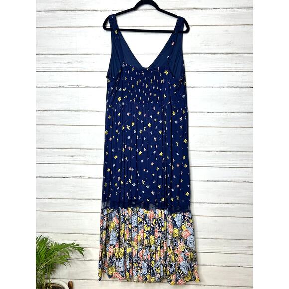 Torrid Maxi Challis Navy Blue Floral Dress Size 3X - Picture 3 of 13